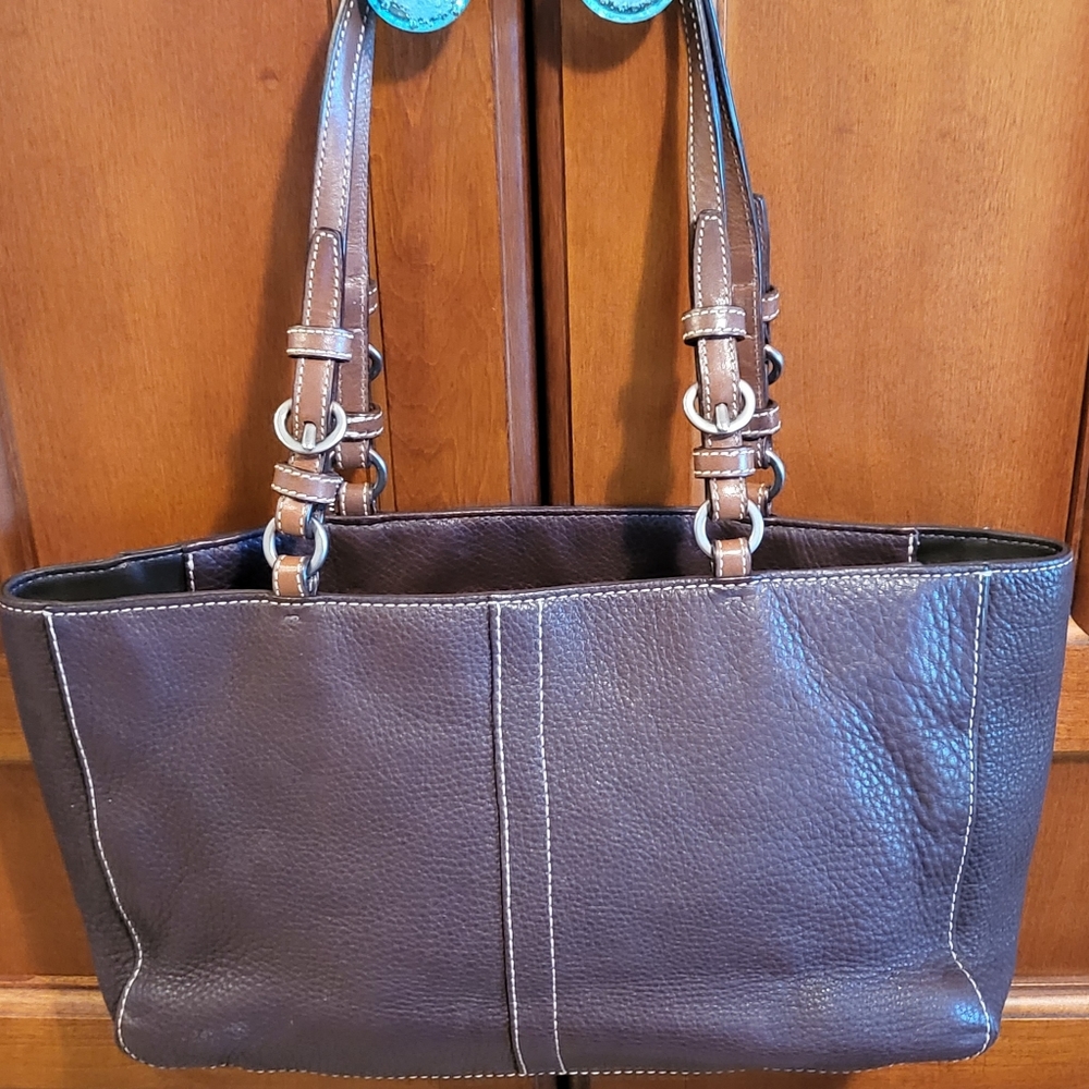 Coach Chelsea hand bag - Picture 2 of 6
